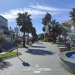 Hotel Astoria *