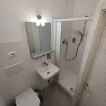 Hotel Astoria *